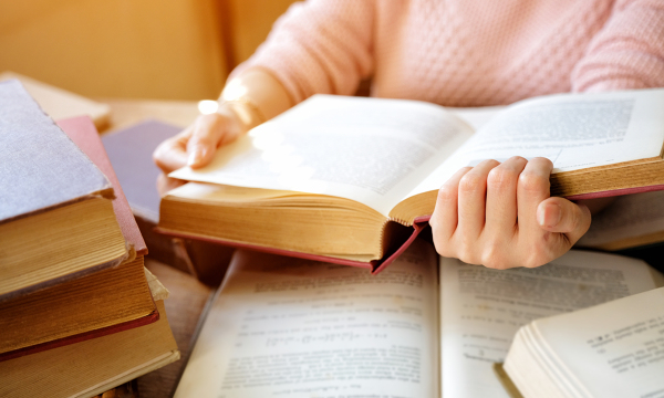 国际学术会议如何提交摘要